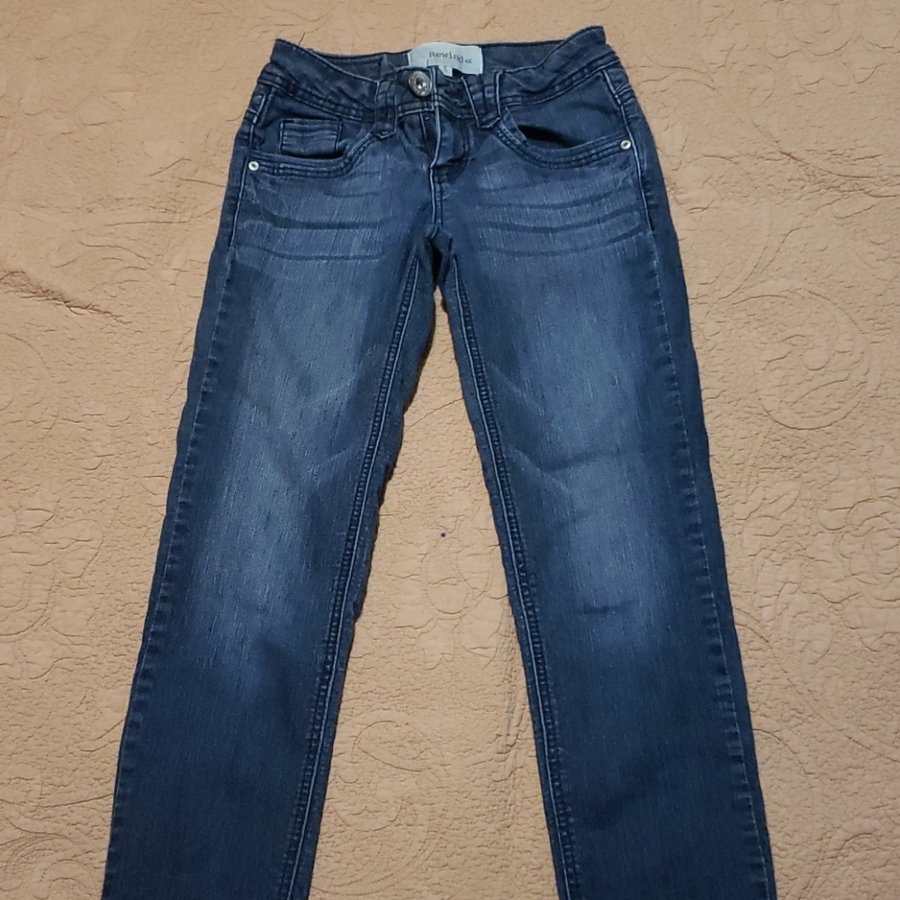 Capris - Picture 2 of 3